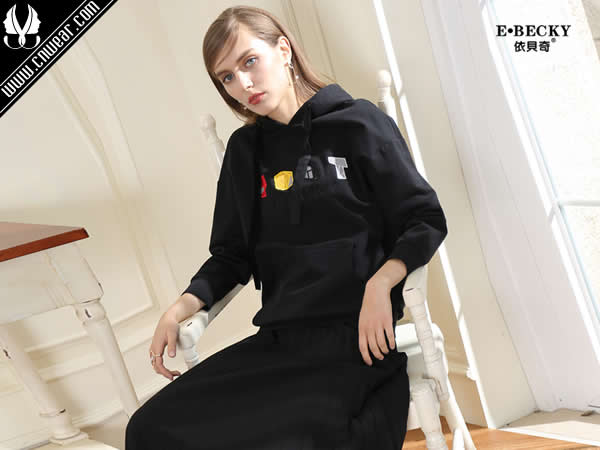E.BECKY 依貝奇女裝品牌形象展示