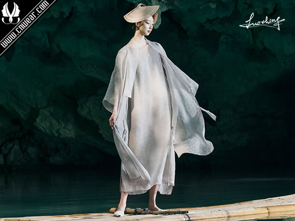 LUOZHENG (羅崢女裝)品牌形象展示