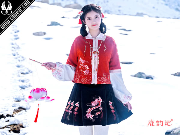 鹿韻記 (漢服)品牌形象展示