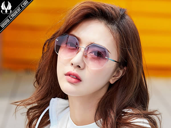 BYZA 百颯眼鏡品牌形象展示