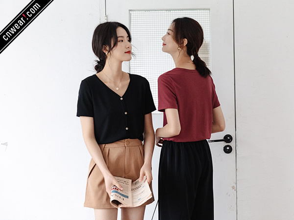 素岸女裝品牌形象展示